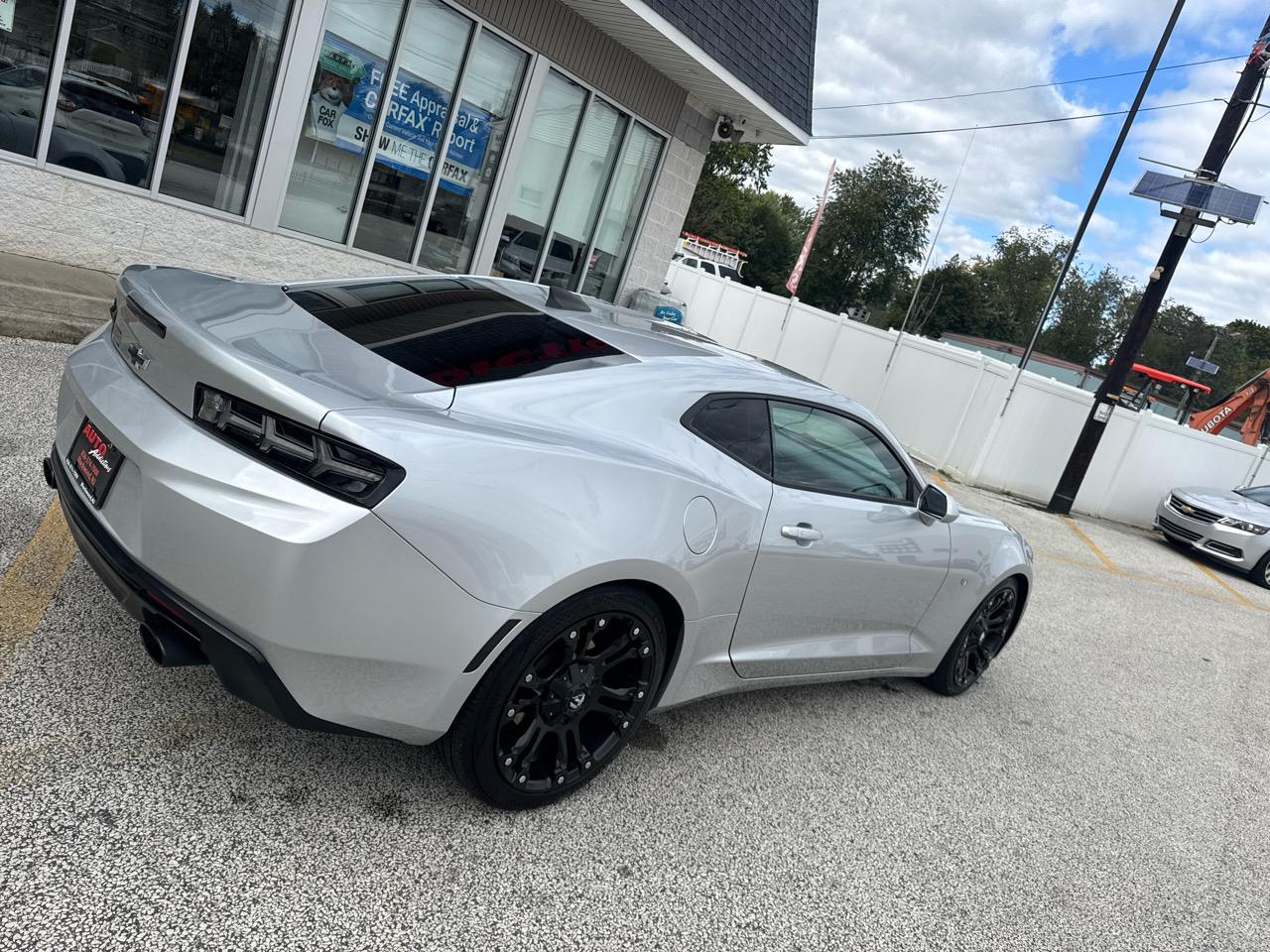 Chevrolet Camaro 1LT Coupe 8A 2018