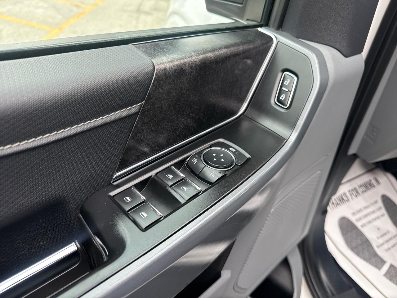 Ford F-150 XLT SuperCrew 5.5-ft. Bed 4WD 2023