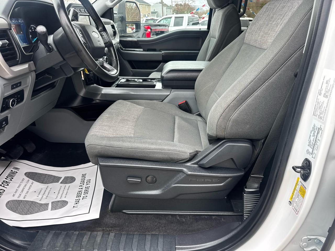 Ford F-150 XLT SuperCrew 5.5-ft. Bed 4WD 2023