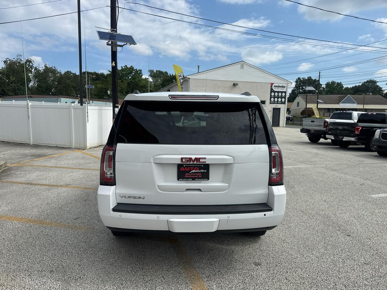 GMC Yukon SLT 4WD 2020