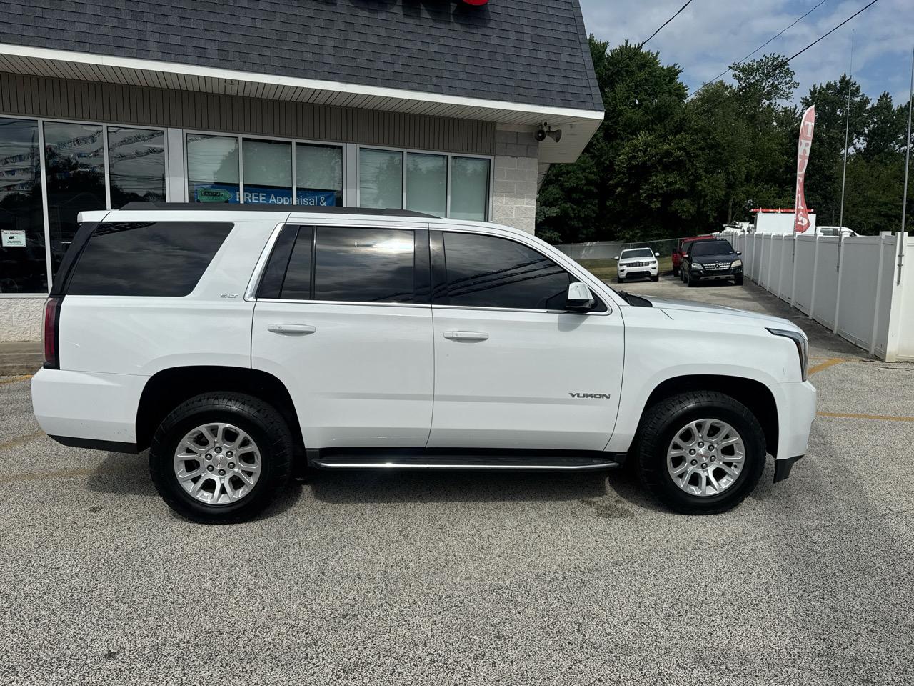 GMC Yukon SLT 4WD 2020