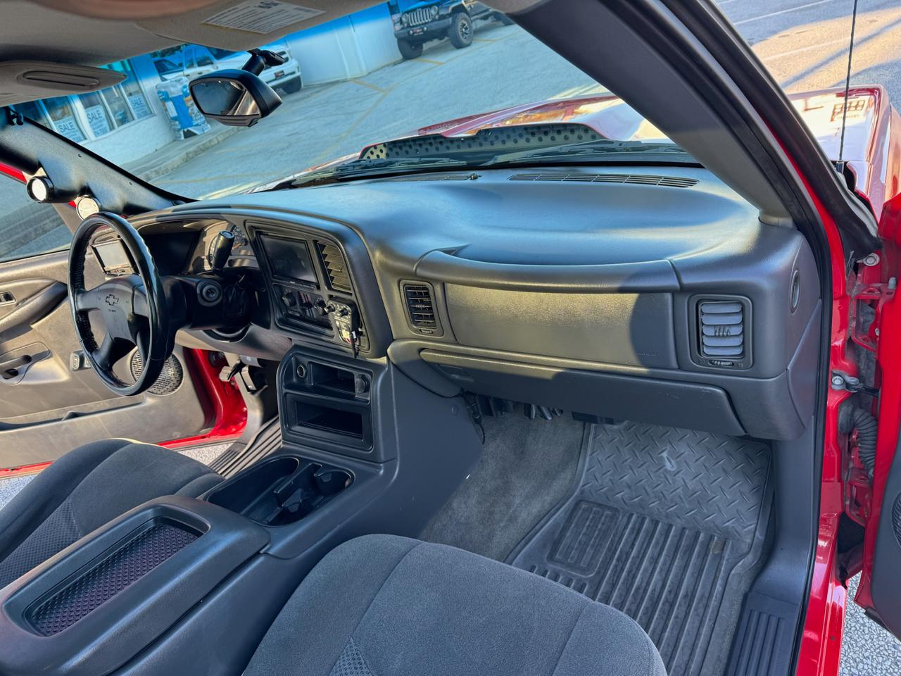 Chevrolet Silverado 1500 Long Bed 2WD 2003