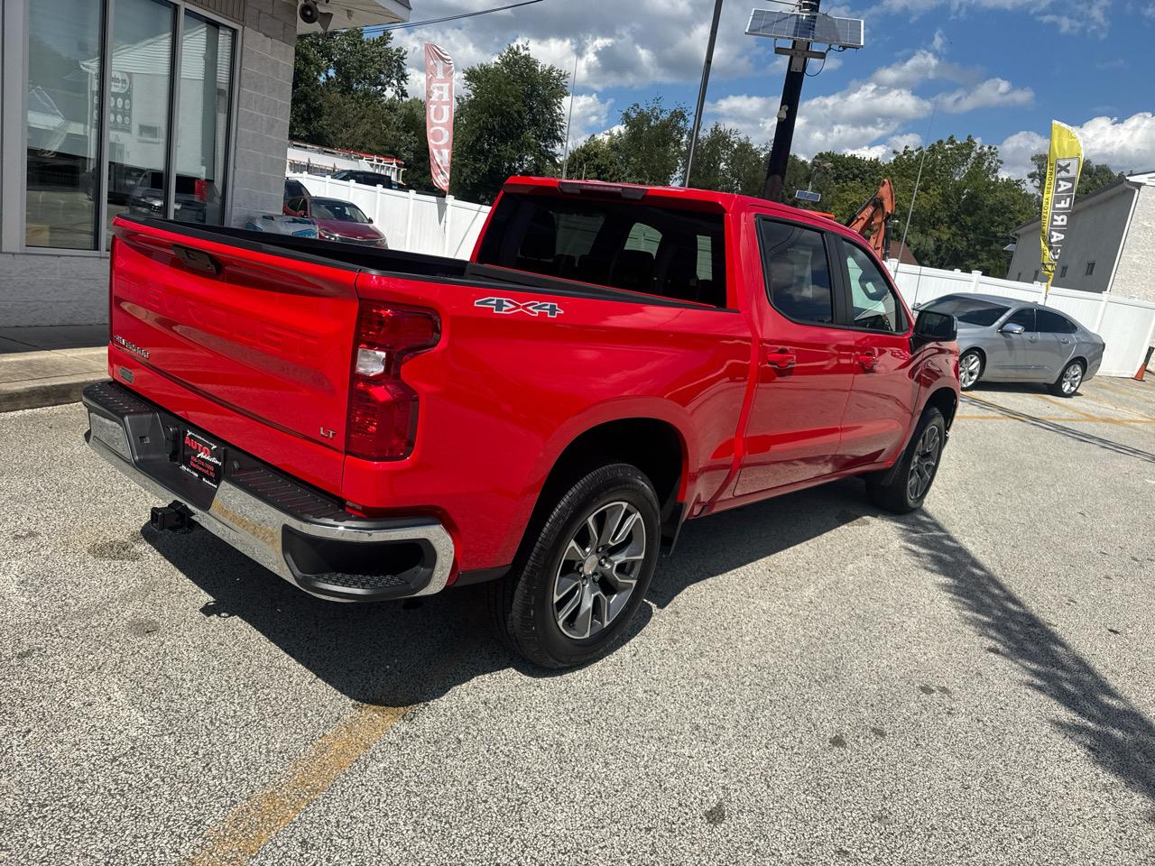Chevrolet Silverado 1500 Limited LT Crew Cab 4WD 2022