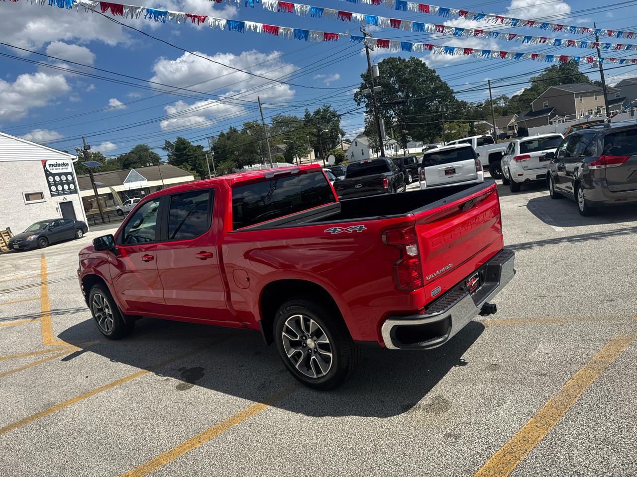 Chevrolet Silverado 1500 Limited LT Crew Cab 4WD 2022