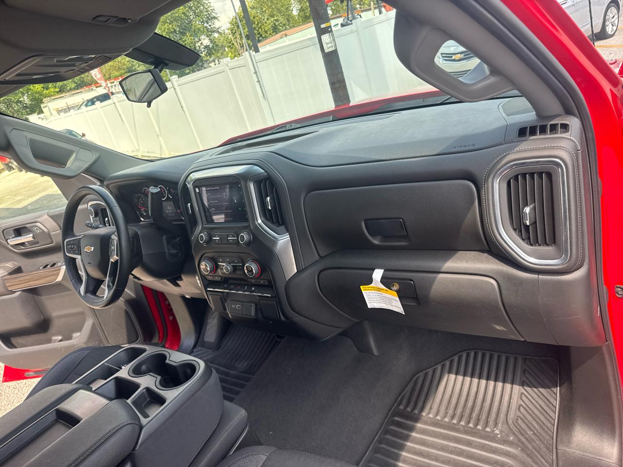 Chevrolet Silverado 1500 Limited LT Crew Cab 4WD 2022