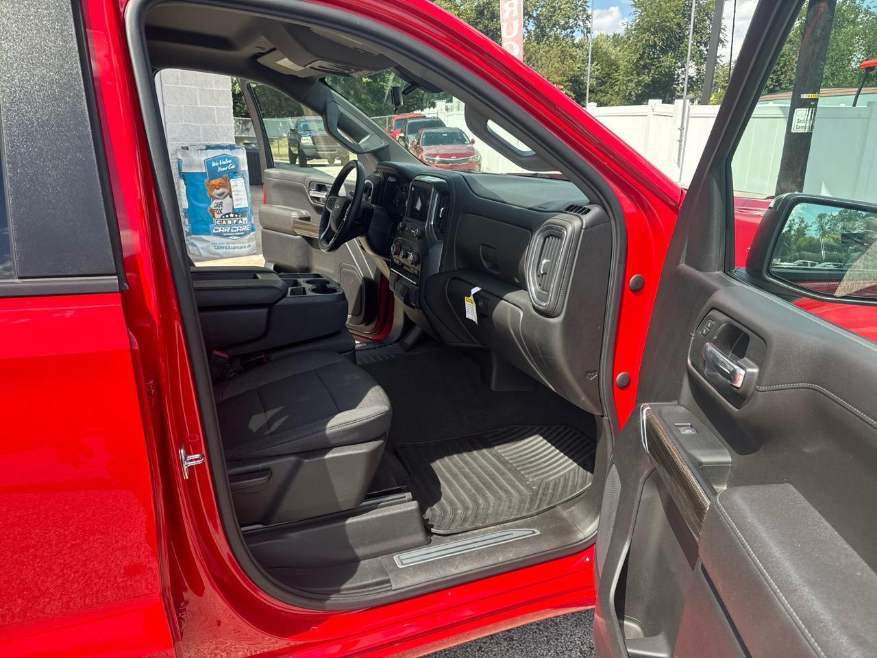 Chevrolet Silverado 1500 Limited LT Crew Cab 4WD 2022