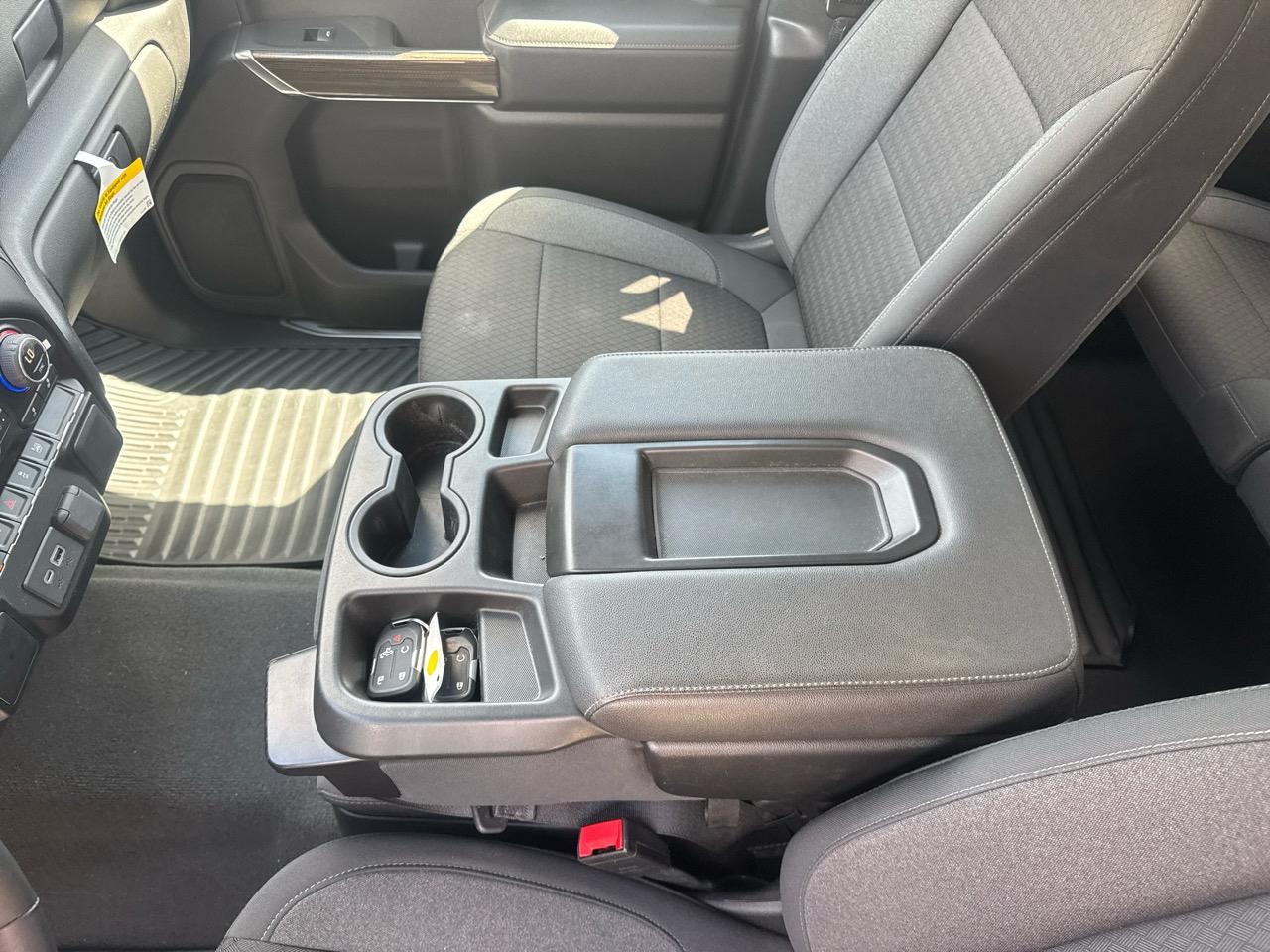 Chevrolet Silverado 1500 Limited LT Crew Cab 4WD 2022