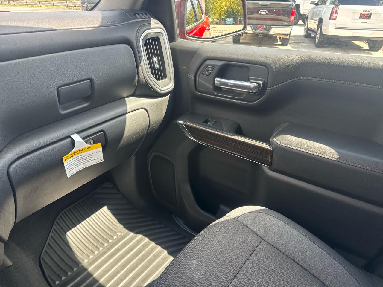 Chevrolet Silverado 1500 Limited LT Crew Cab 4WD 2022