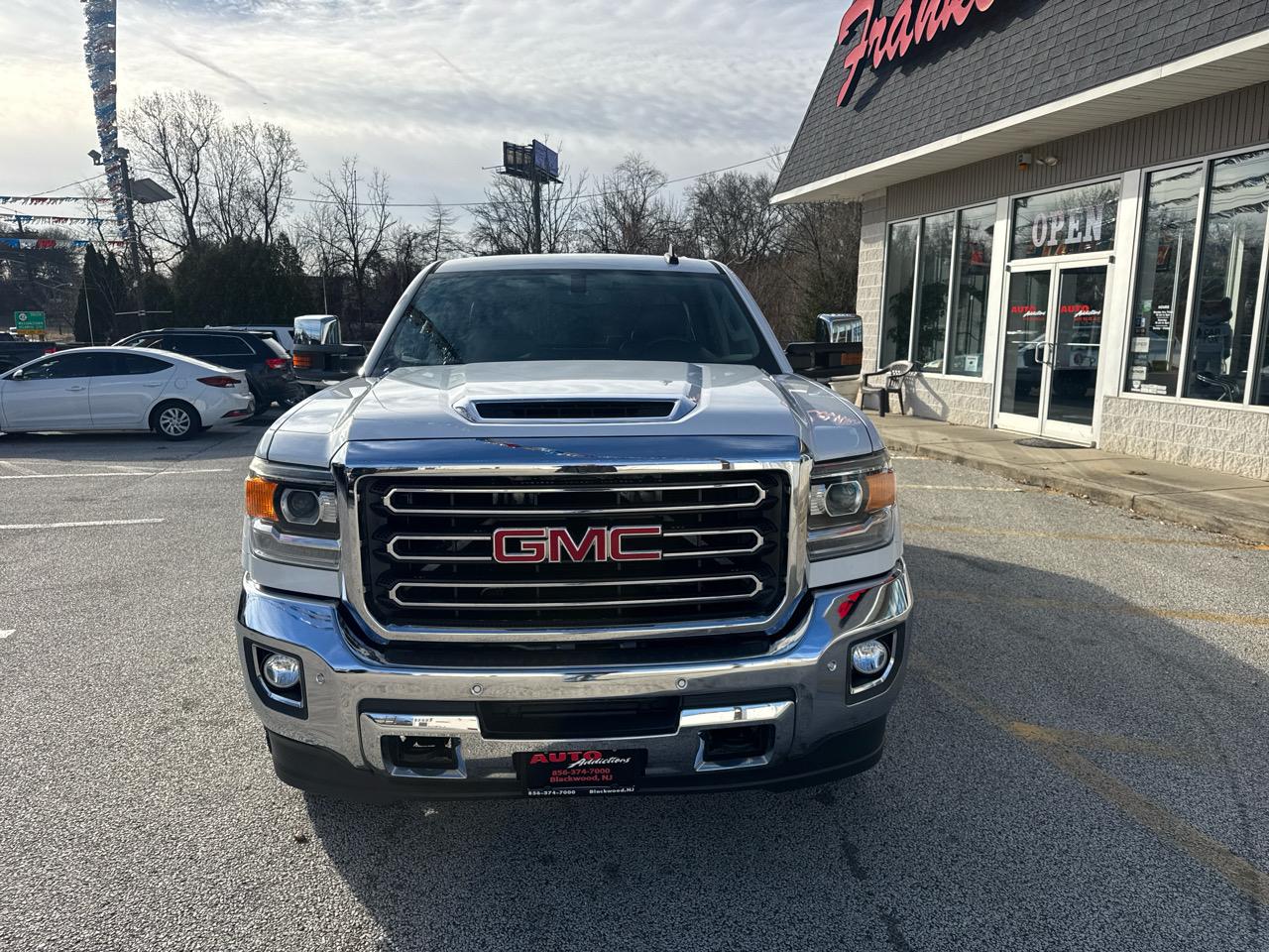 GMC Sierra 2500HD SLT Crew Cab 4WD 2017