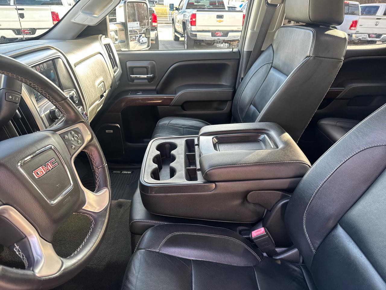 GMC Sierra 2500HD SLT Crew Cab 4WD 2017