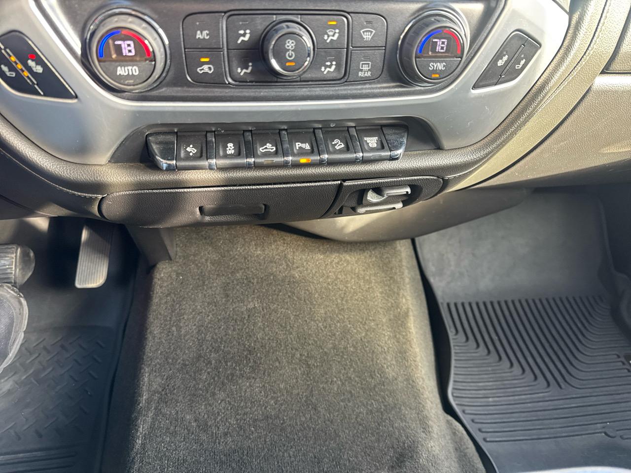 GMC Sierra 2500HD SLT Crew Cab 4WD 2017