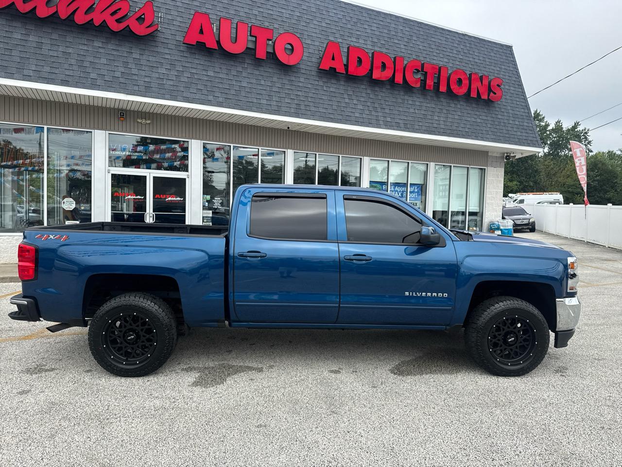 Chevrolet Silverado 1500 LT Crew Cab 4WD 2018