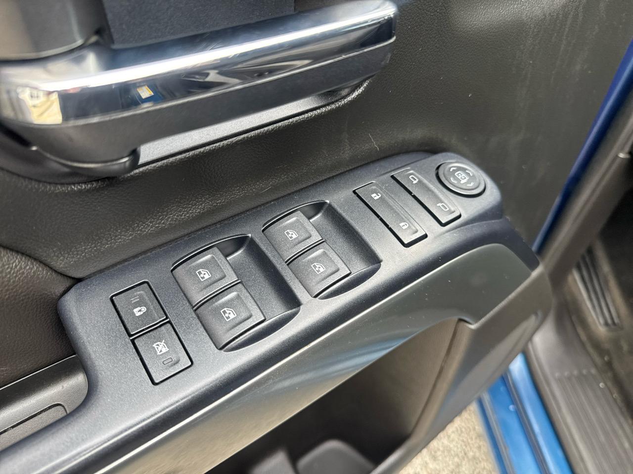 Chevrolet Silverado 1500 LT Crew Cab 4WD 2018