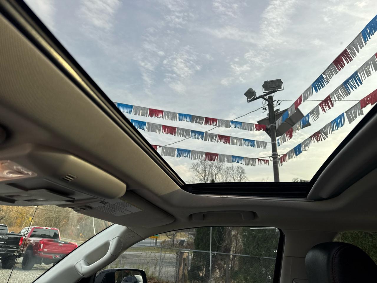 Toyota Tundra SR5 5.7L V8 CrewMax 4WD 2019