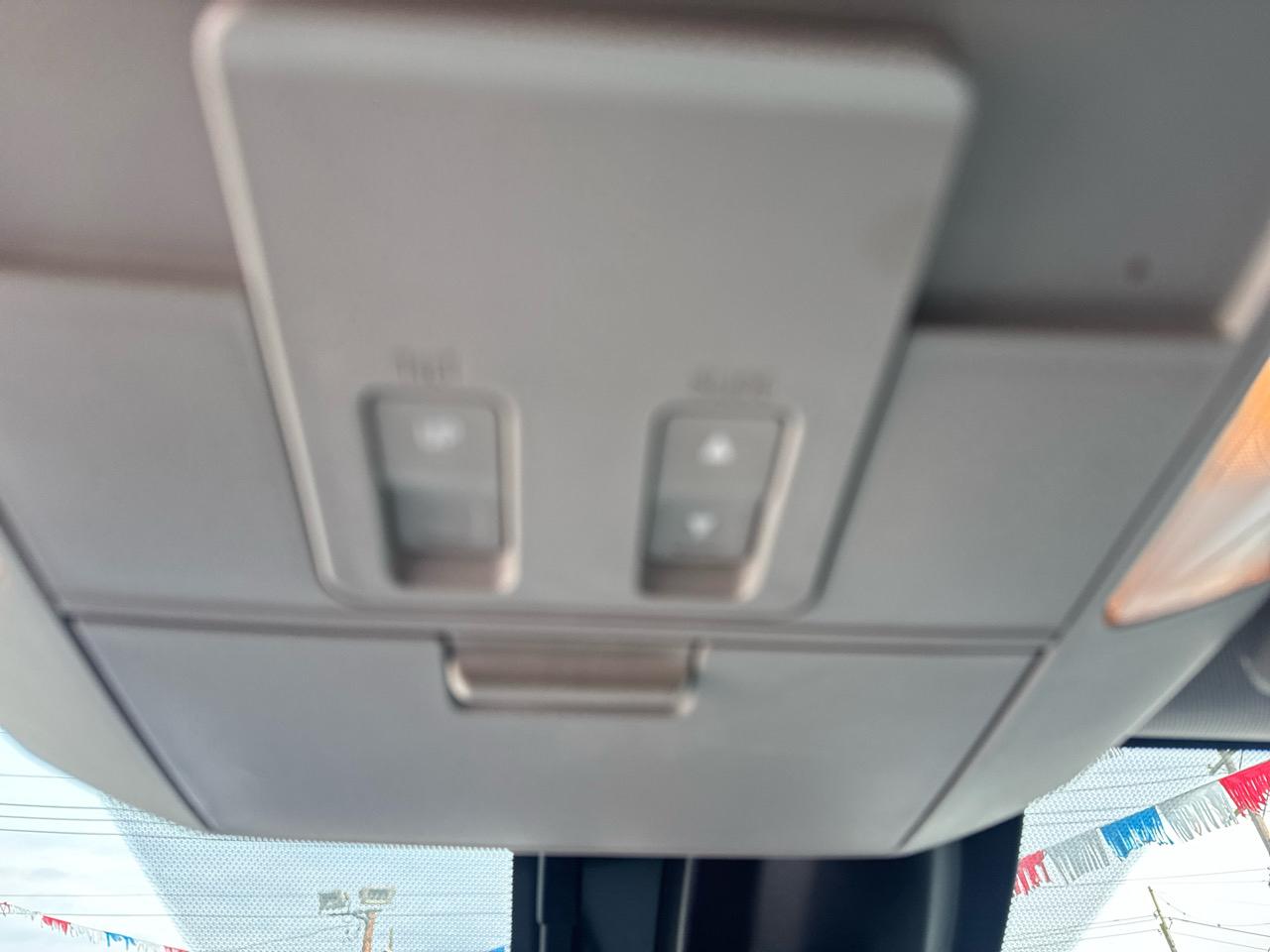 Toyota Tundra SR5 5.7L V8 CrewMax 4WD 2019