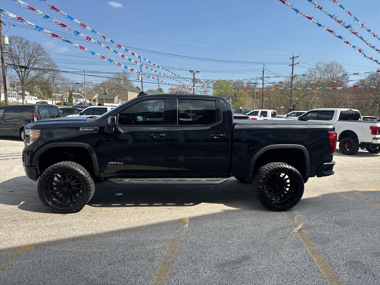 GMC Sierra 1500 AT4 Crew Cab Long Box 4WD 2021