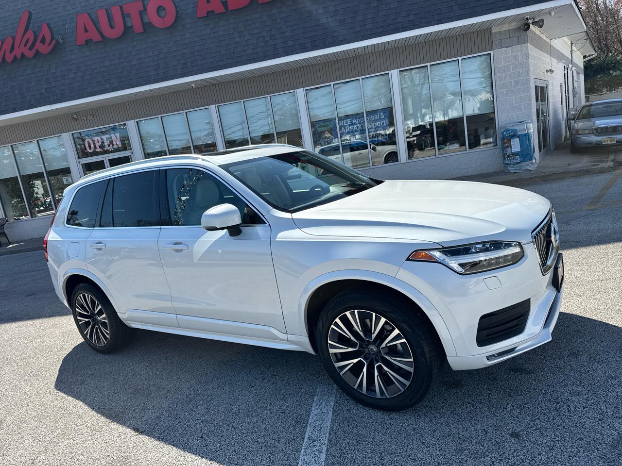 Volvo XC90 T6 Momentum AWD 2022