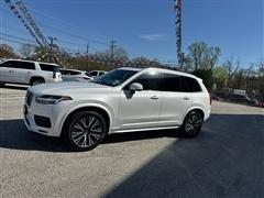2022 Volvo XC90 