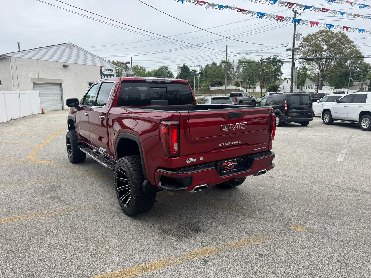 GMC Sierra 1500 Denali Crew Cab Short Box 4WD 2022