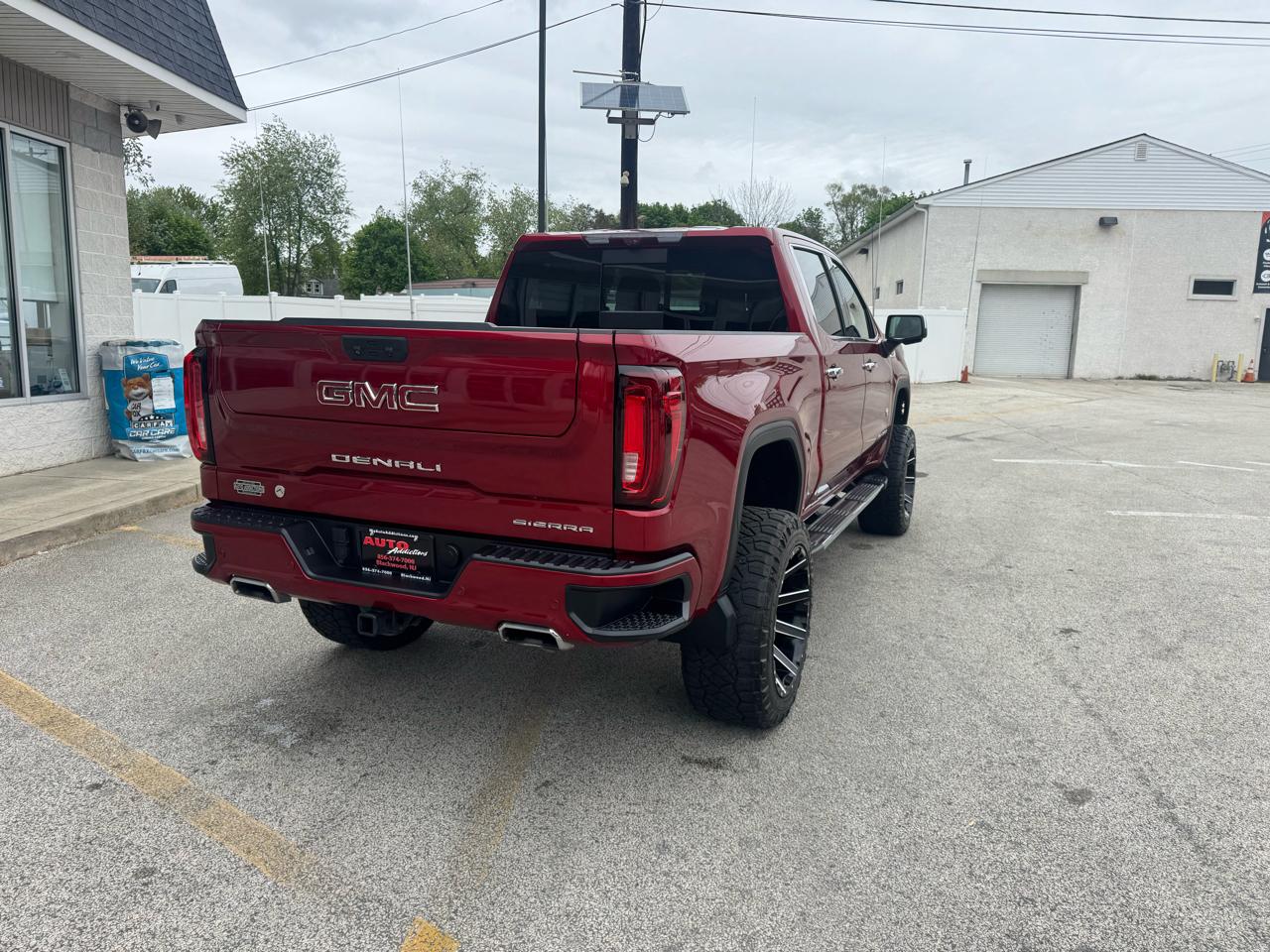 GMC Sierra 1500 Denali Crew Cab Short Box 4WD 2022