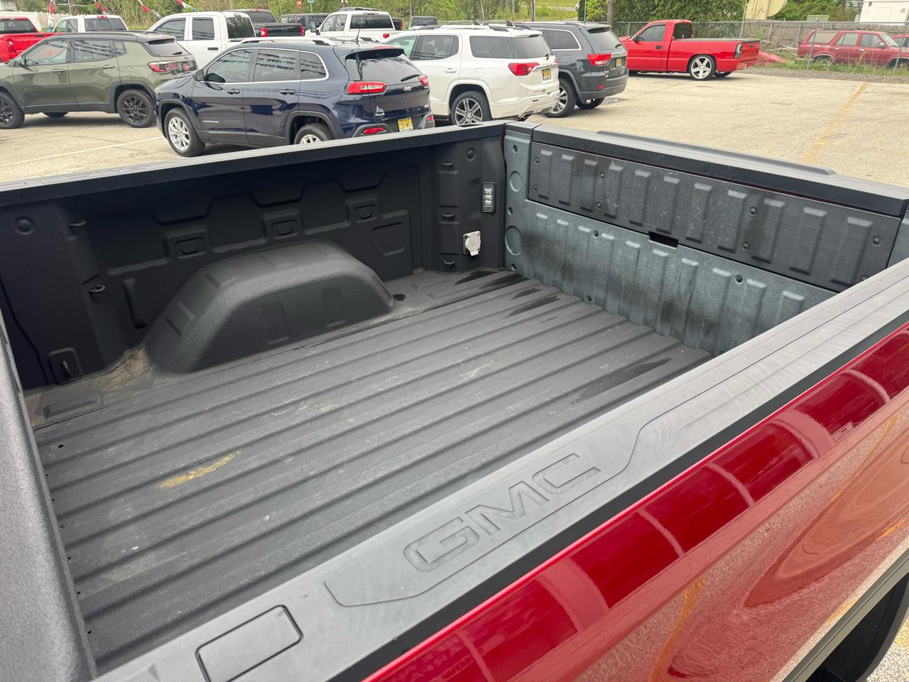 GMC Sierra 1500 Denali Crew Cab Short Box 4WD 2022