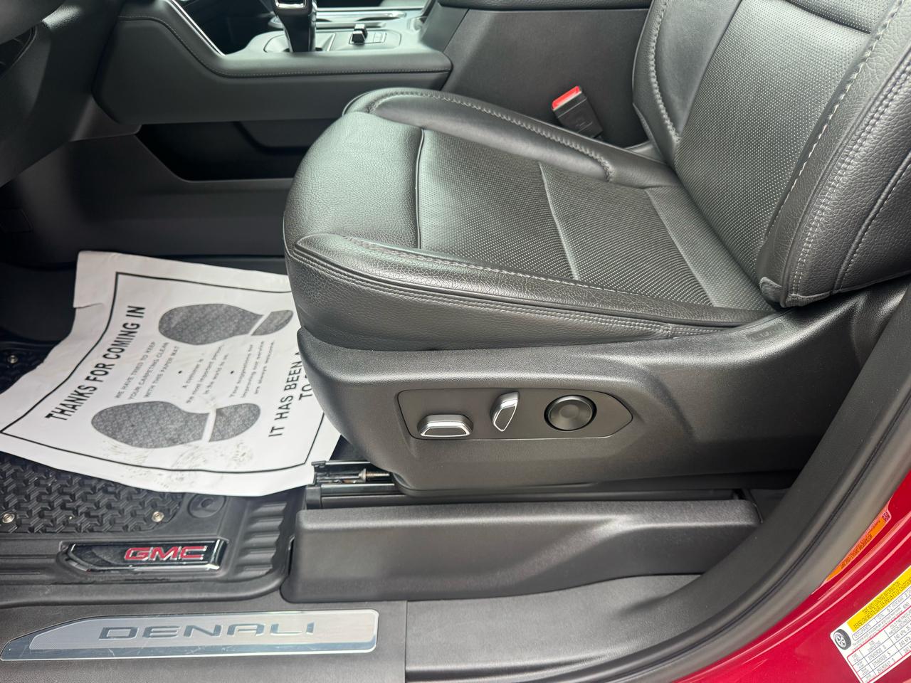 GMC Sierra 1500 Denali Crew Cab Short Box 4WD 2022