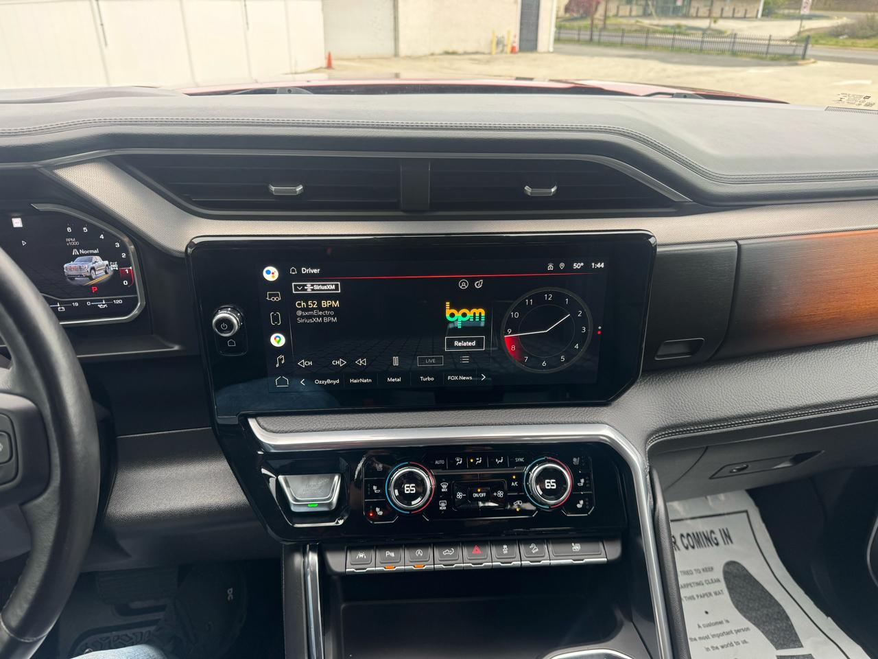 GMC Sierra 1500 Denali Crew Cab Short Box 4WD 2022