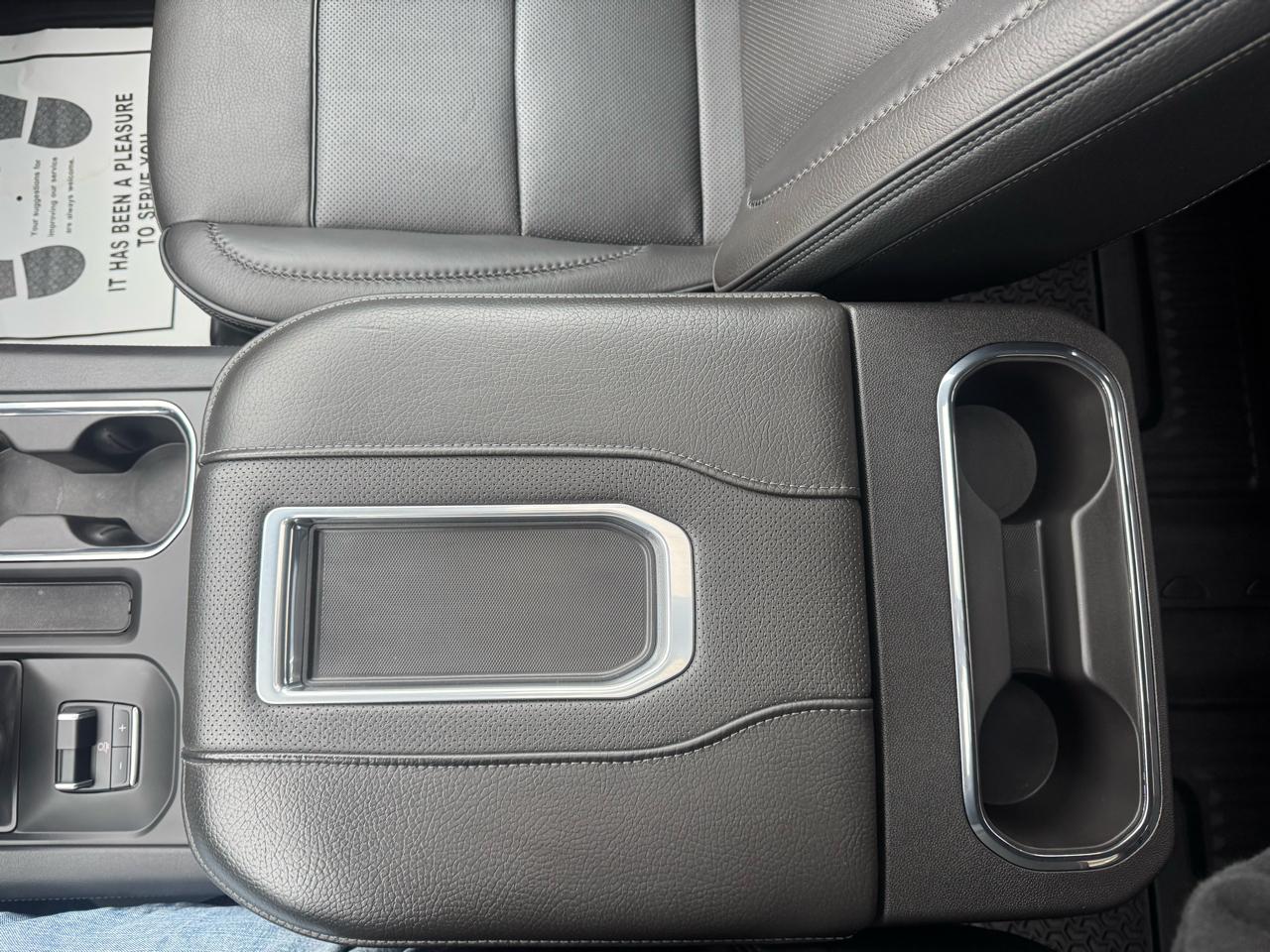 GMC Sierra 1500 Denali Crew Cab Short Box 4WD 2022