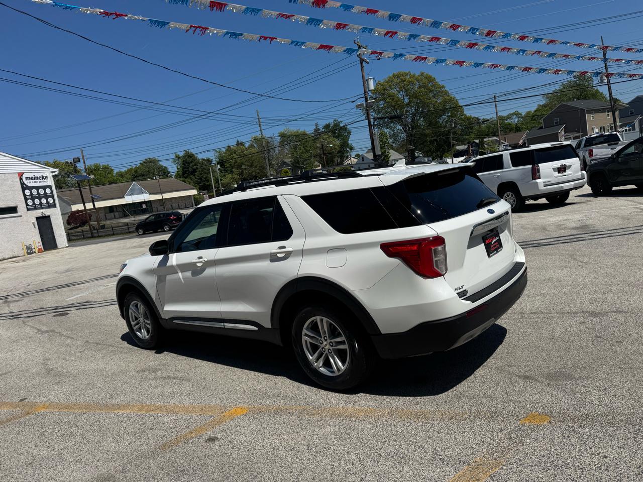 Ford Explorer XLT AWD 2022