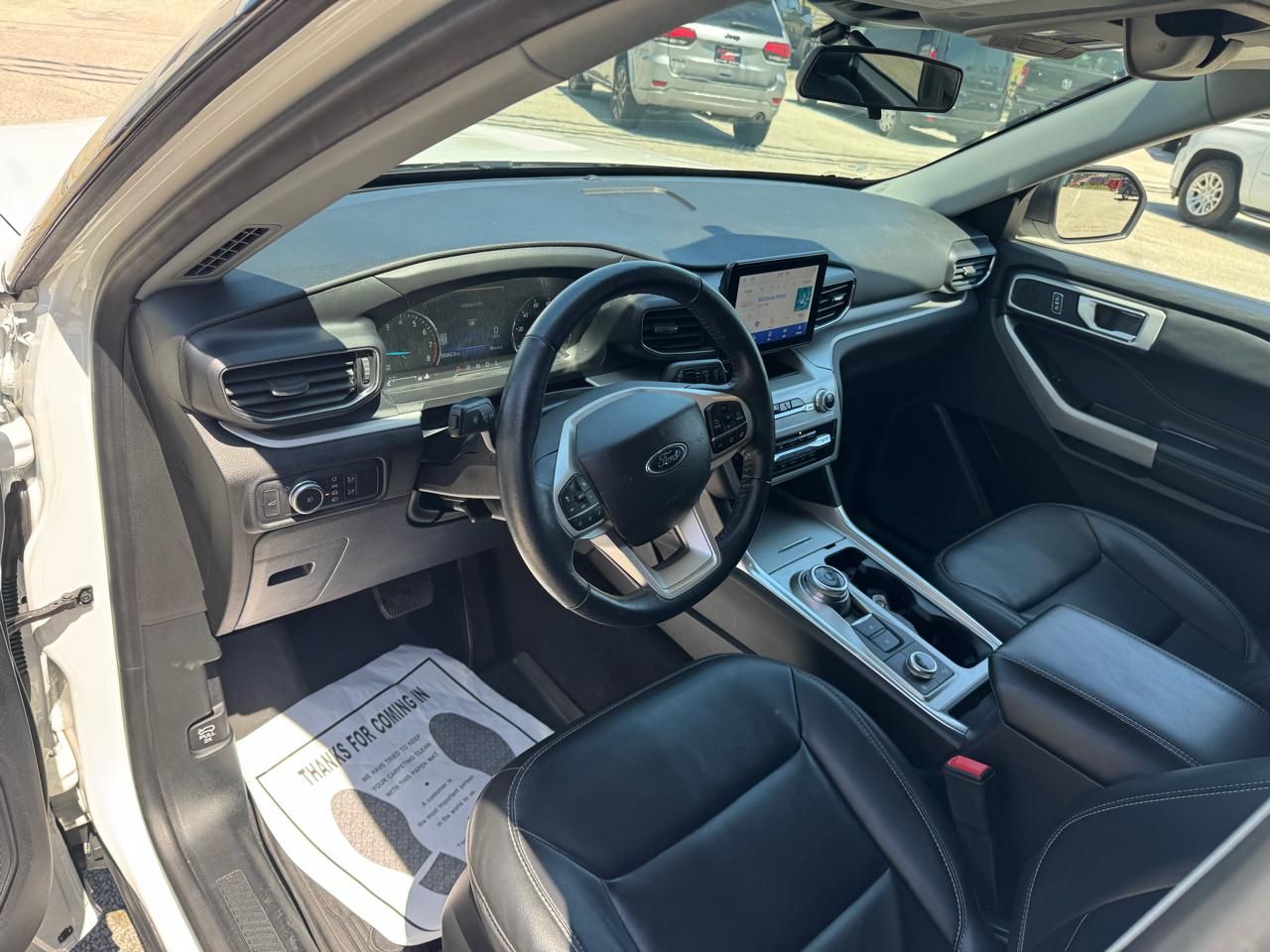 Ford Explorer XLT AWD 2022