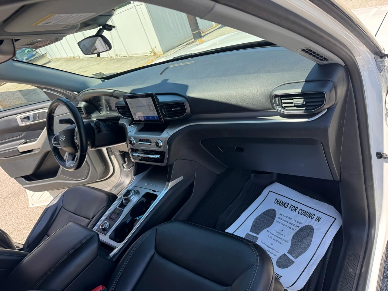 Ford Explorer XLT AWD 2022
