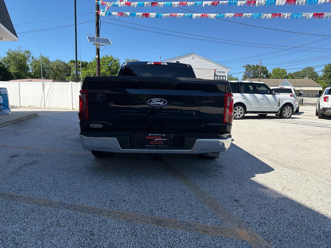 Ford F-150 XL 4WD 2025