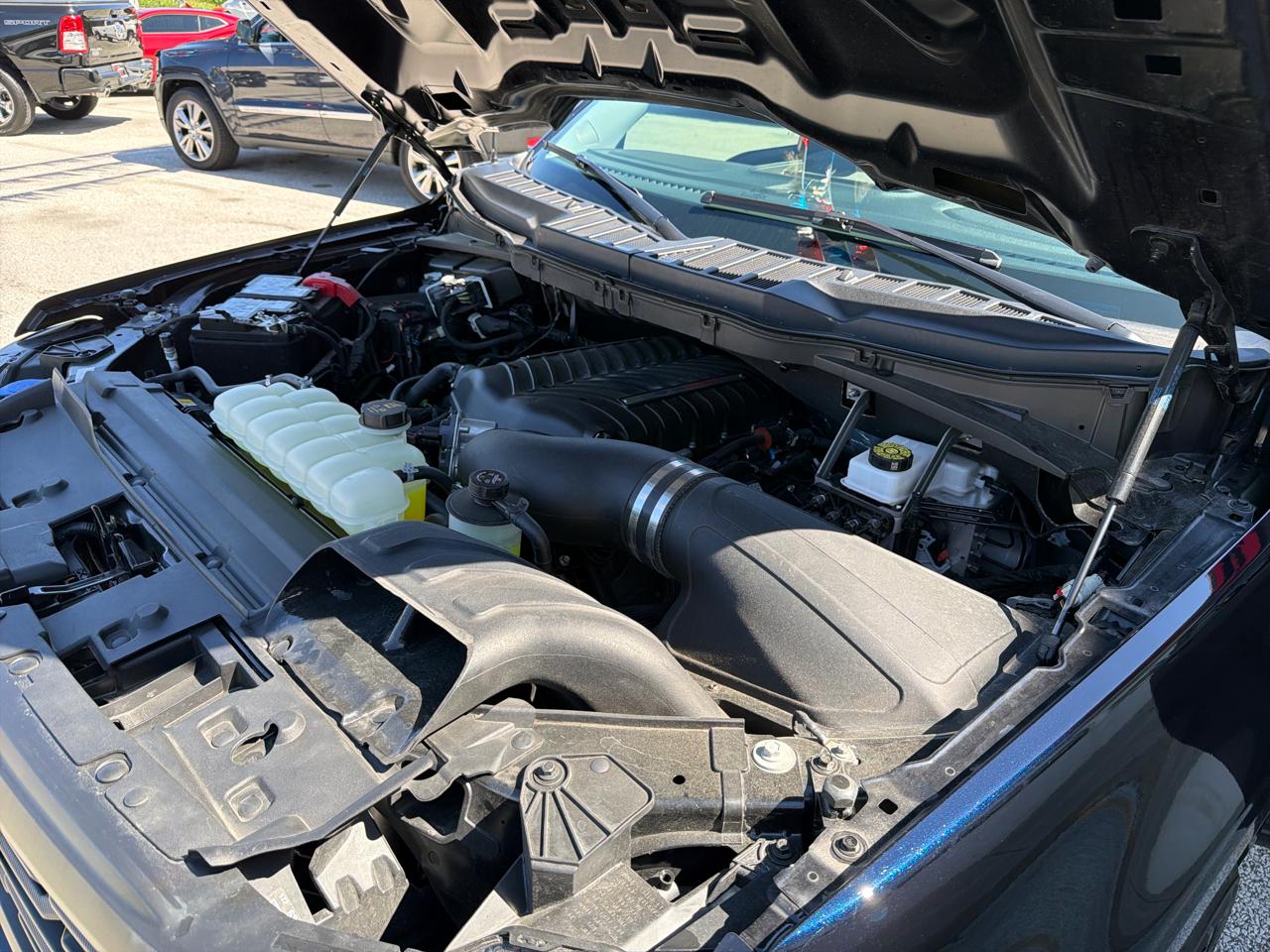 Ford F-150 XL 4WD 2025