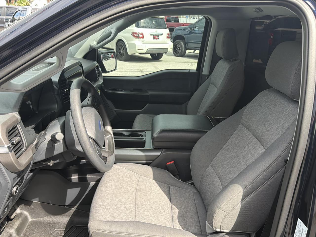 Ford F-150  2025