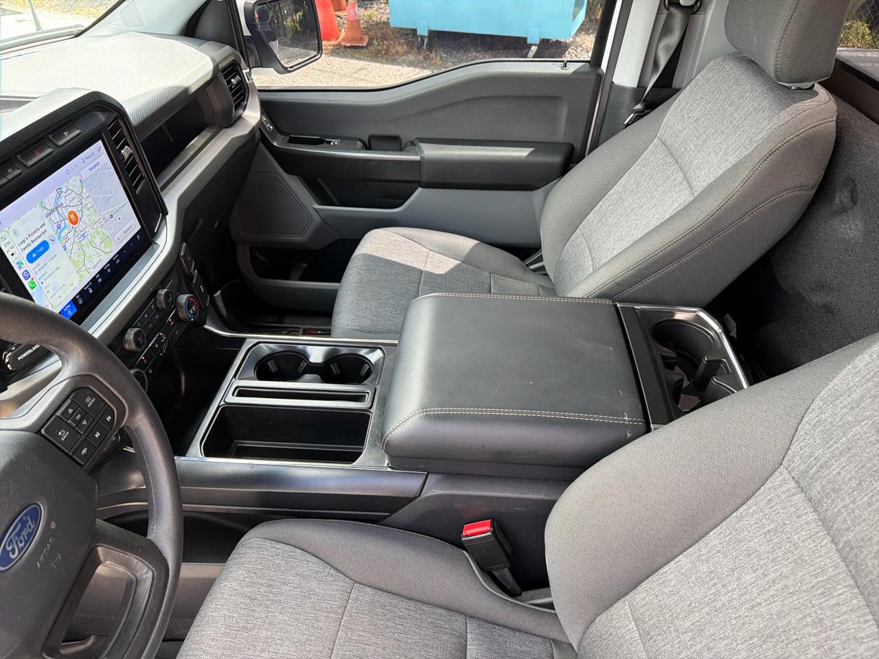 Ford F-150 XL 4WD 2024