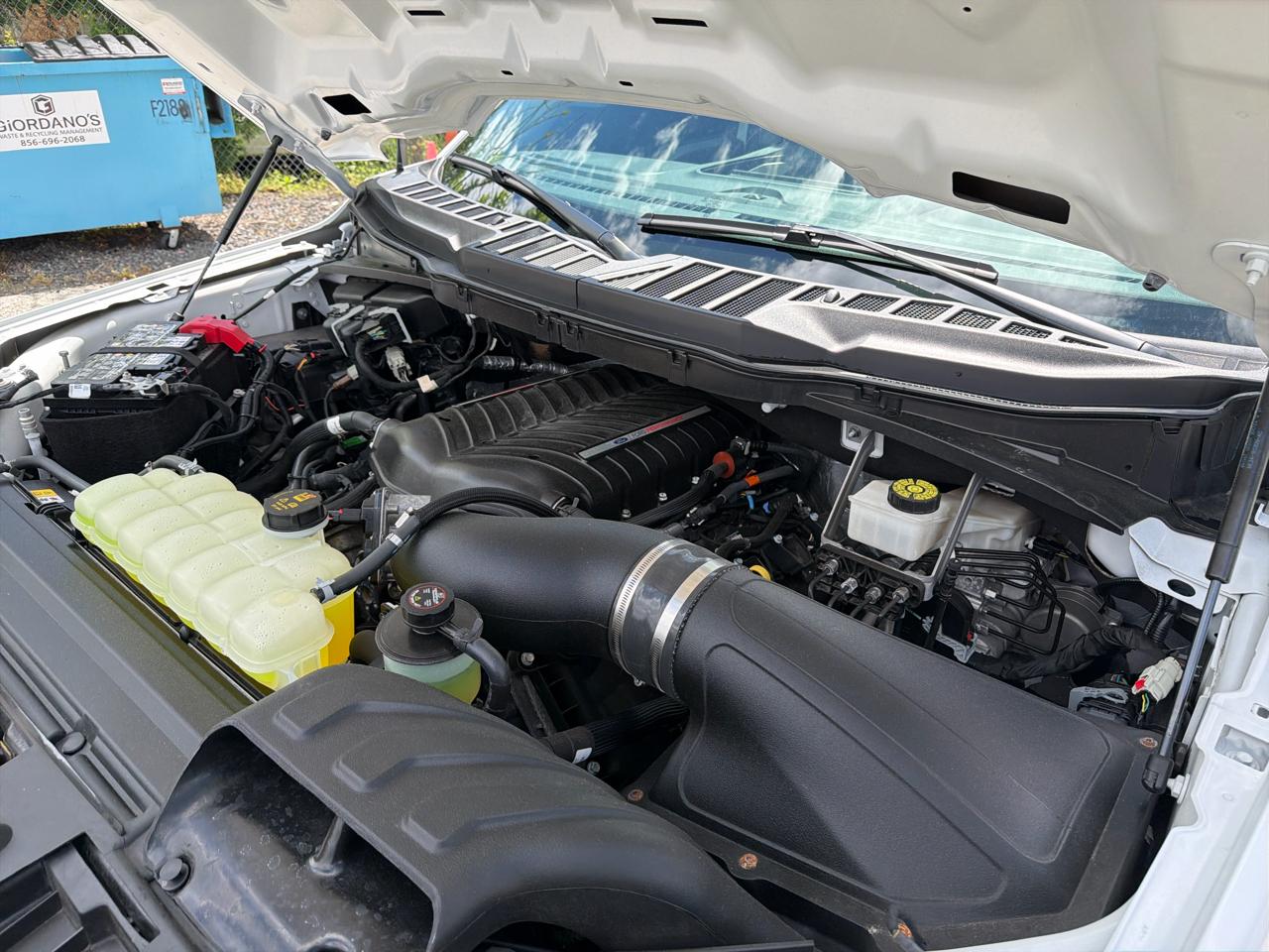 Ford F-150 XL 4WD 2024