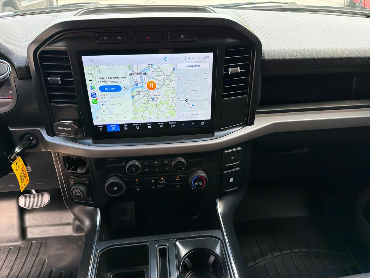 Ford F-150 XL 4WD 2024