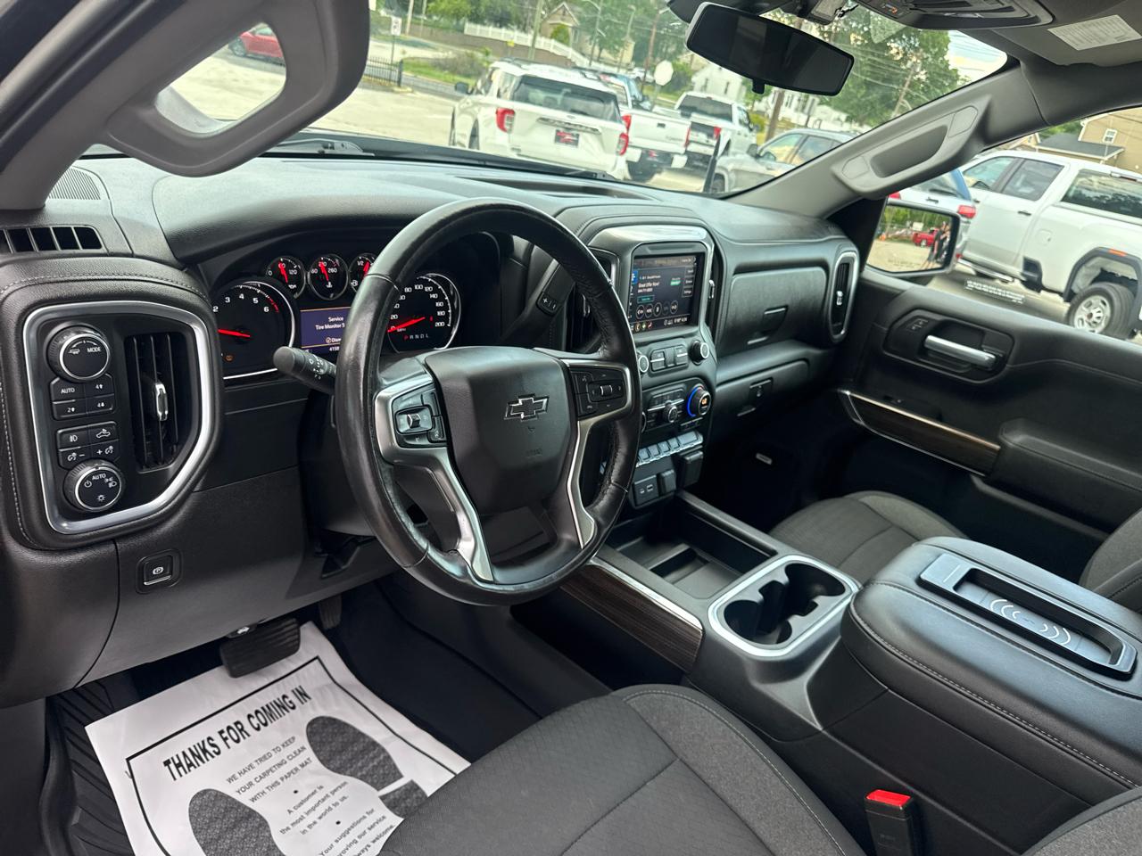 Chevrolet Silverado 1500 LT Trail Boss Crew Cab 4WD 2020