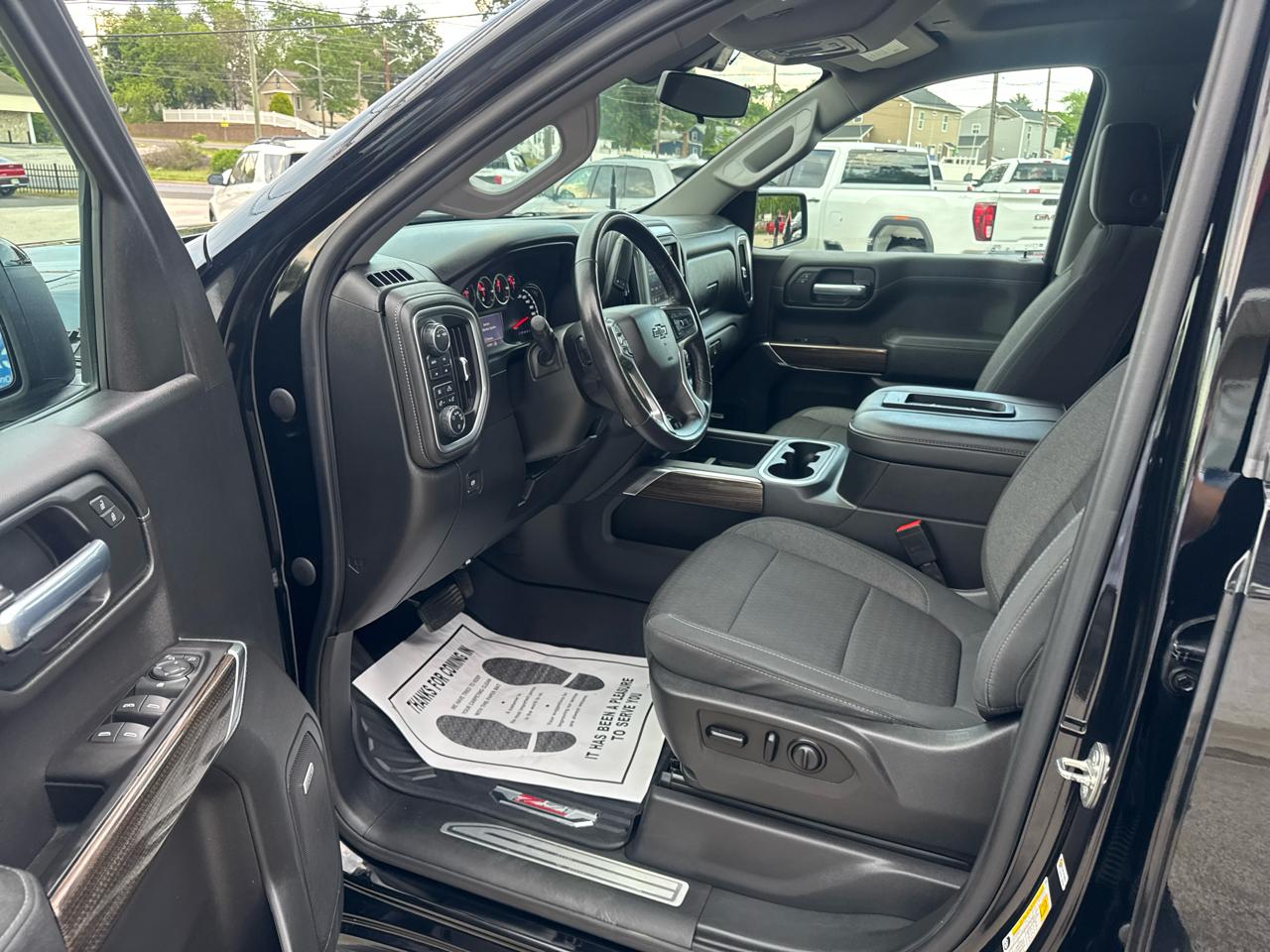 Chevrolet Silverado 1500 LT Trail Boss Crew Cab 4WD 2020