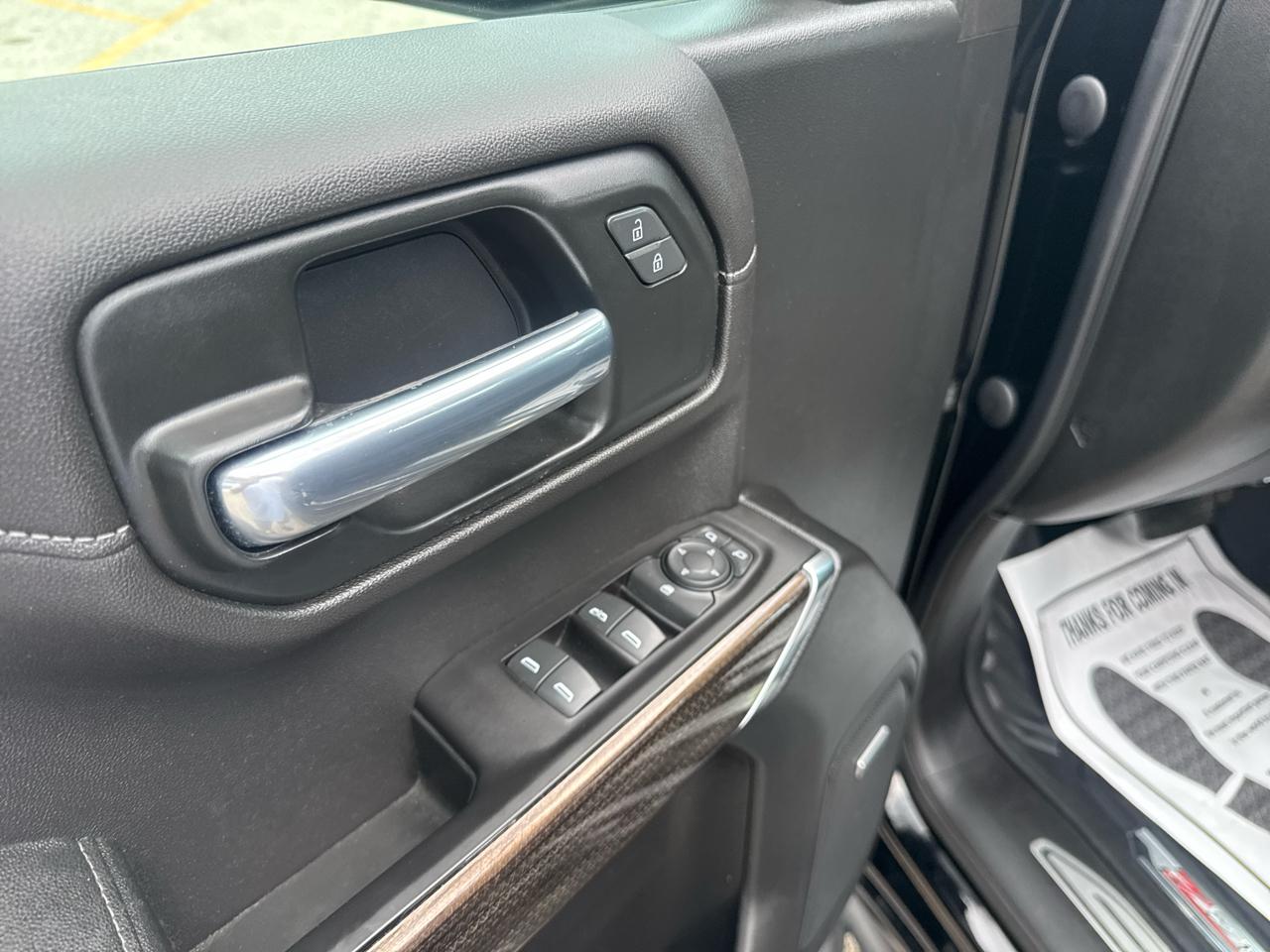 Chevrolet Silverado 1500 LT Trail Boss Crew Cab 4WD 2020