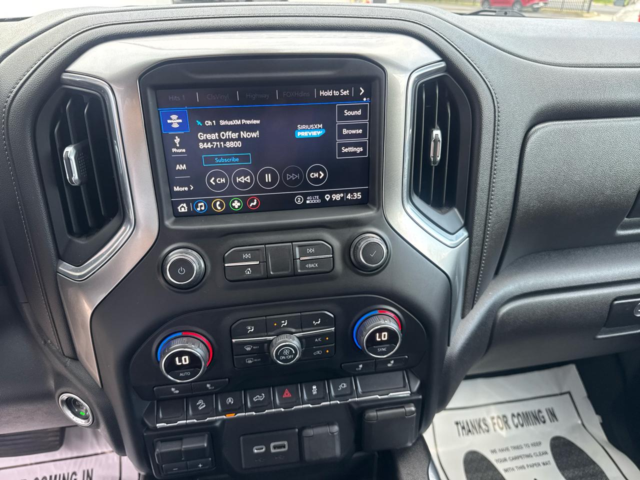 Chevrolet Silverado 1500 LT Trail Boss Crew Cab 4WD 2020