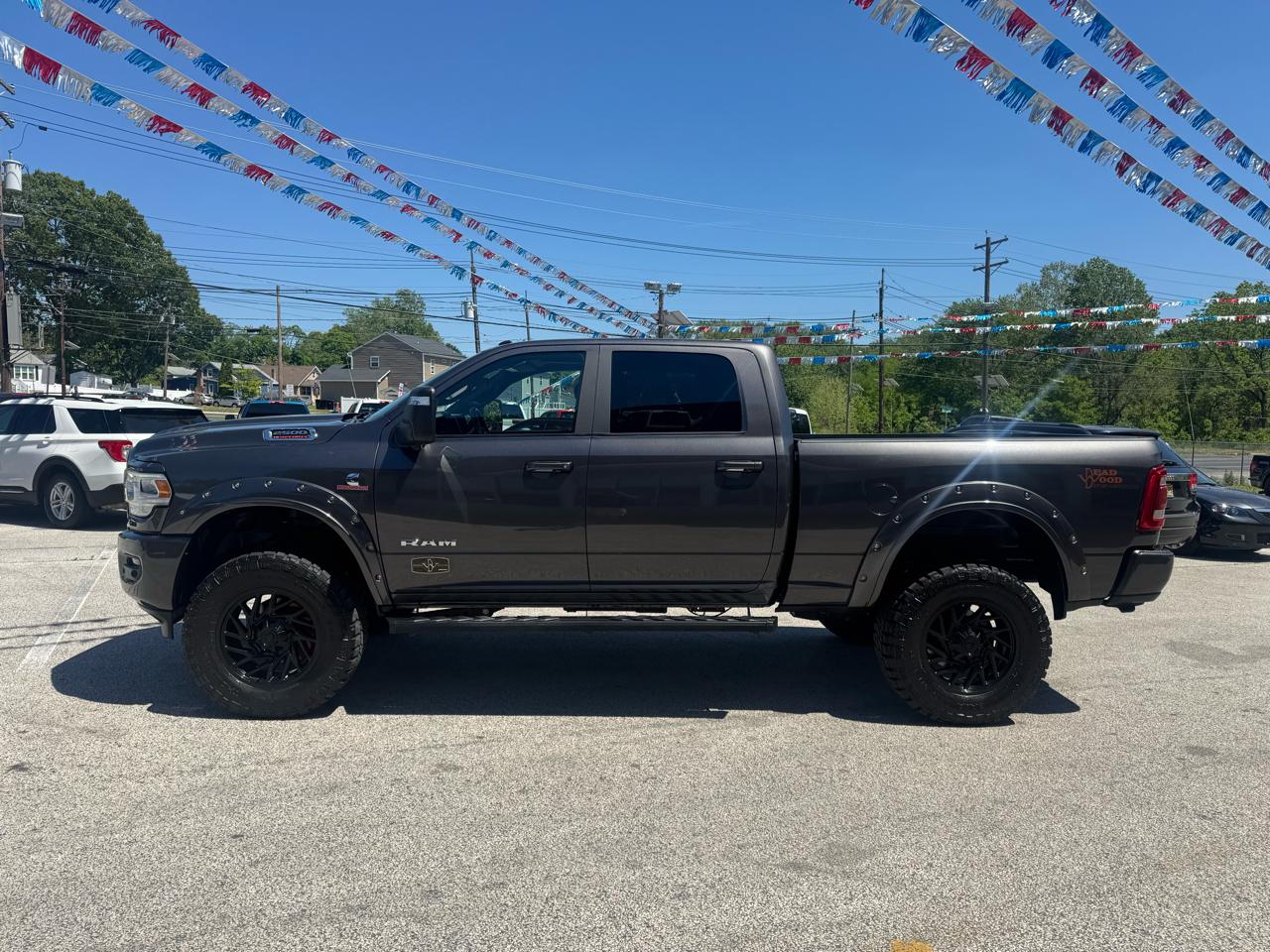 RAM 2500 Tradesman Crew Cab SWB 4WD 2023
