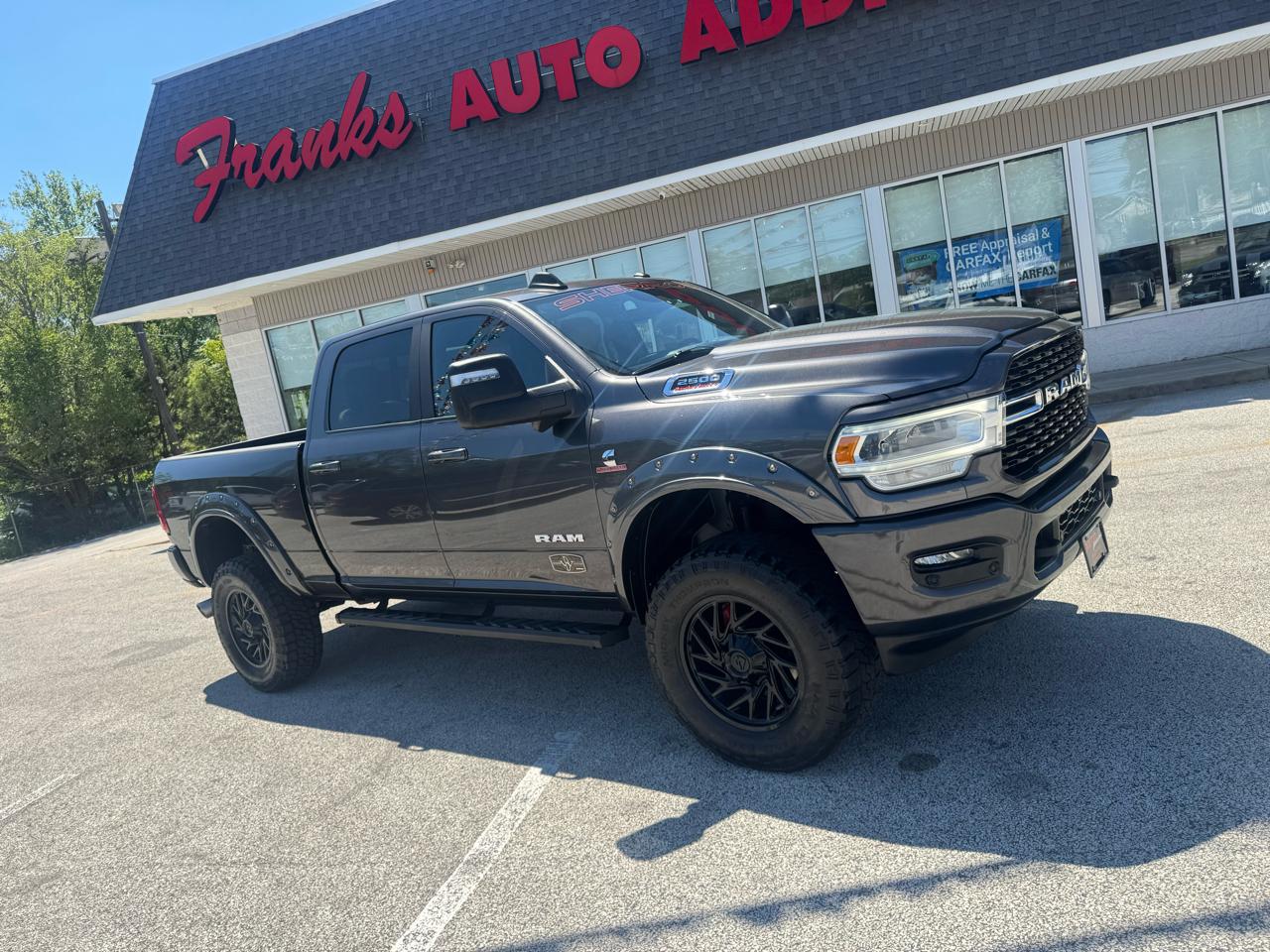 RAM 2500 Tradesman Crew Cab SWB 4WD 2023