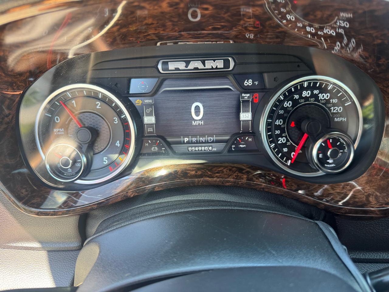 RAM 2500 Tradesman Crew Cab SWB 4WD 2023