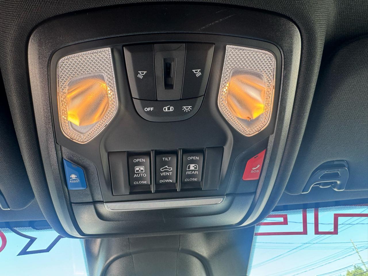 RAM 2500 Tradesman Crew Cab SWB 4WD 2023
