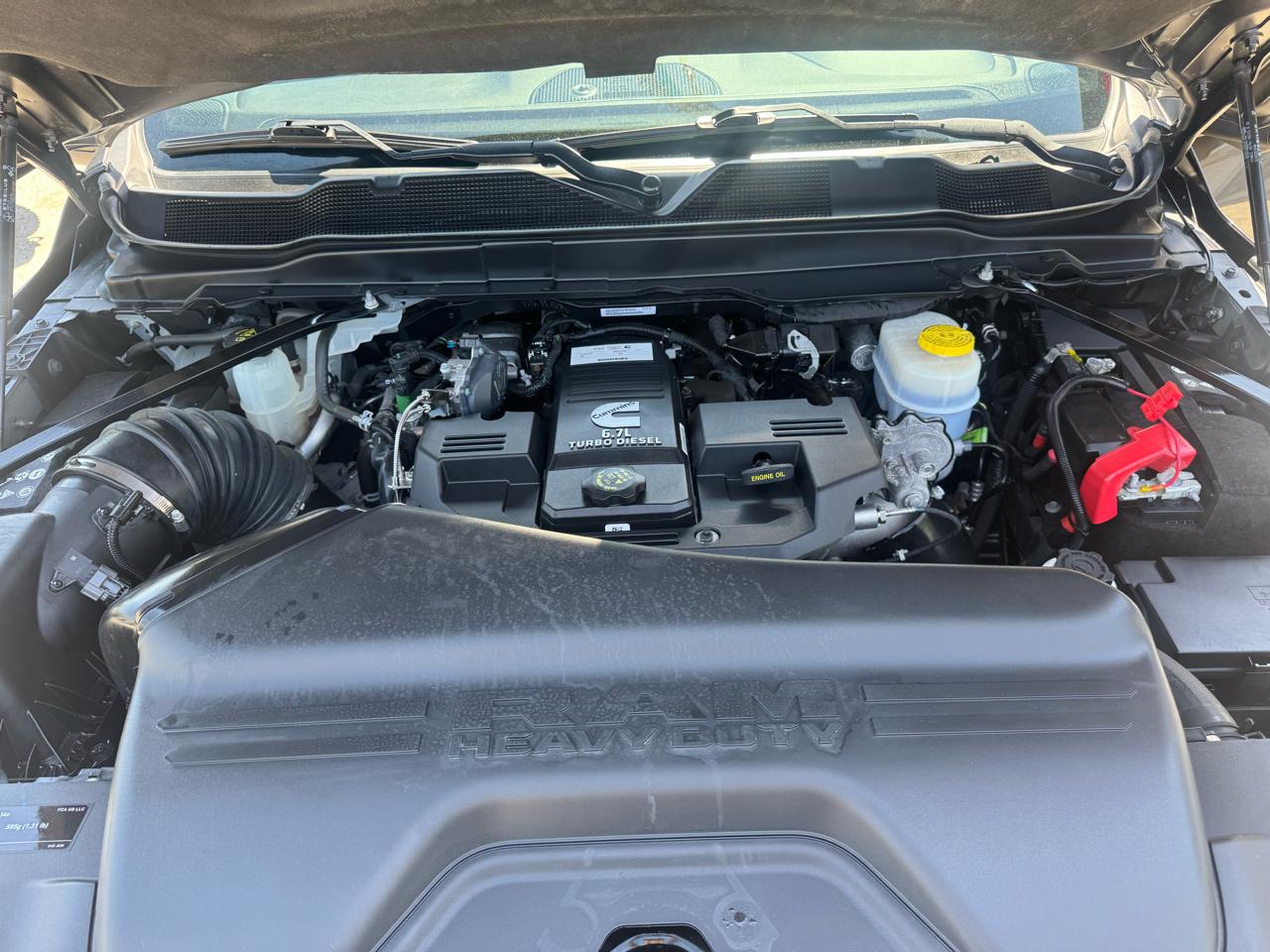 RAM 2500 Tradesman Crew Cab SWB 4WD 2023