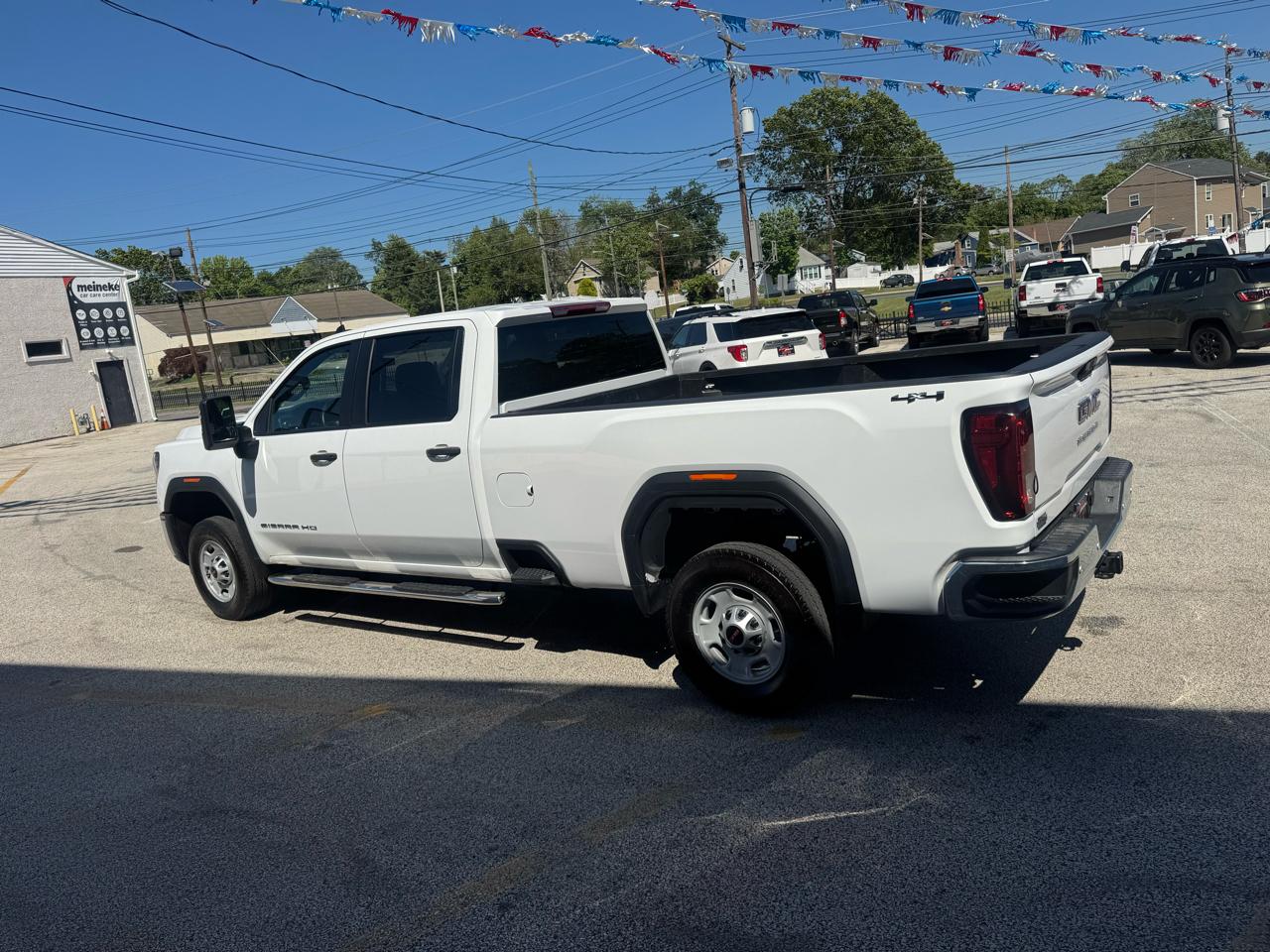 GMC Sierra 2500HD Pro Crew Cab 4WD SB 2024