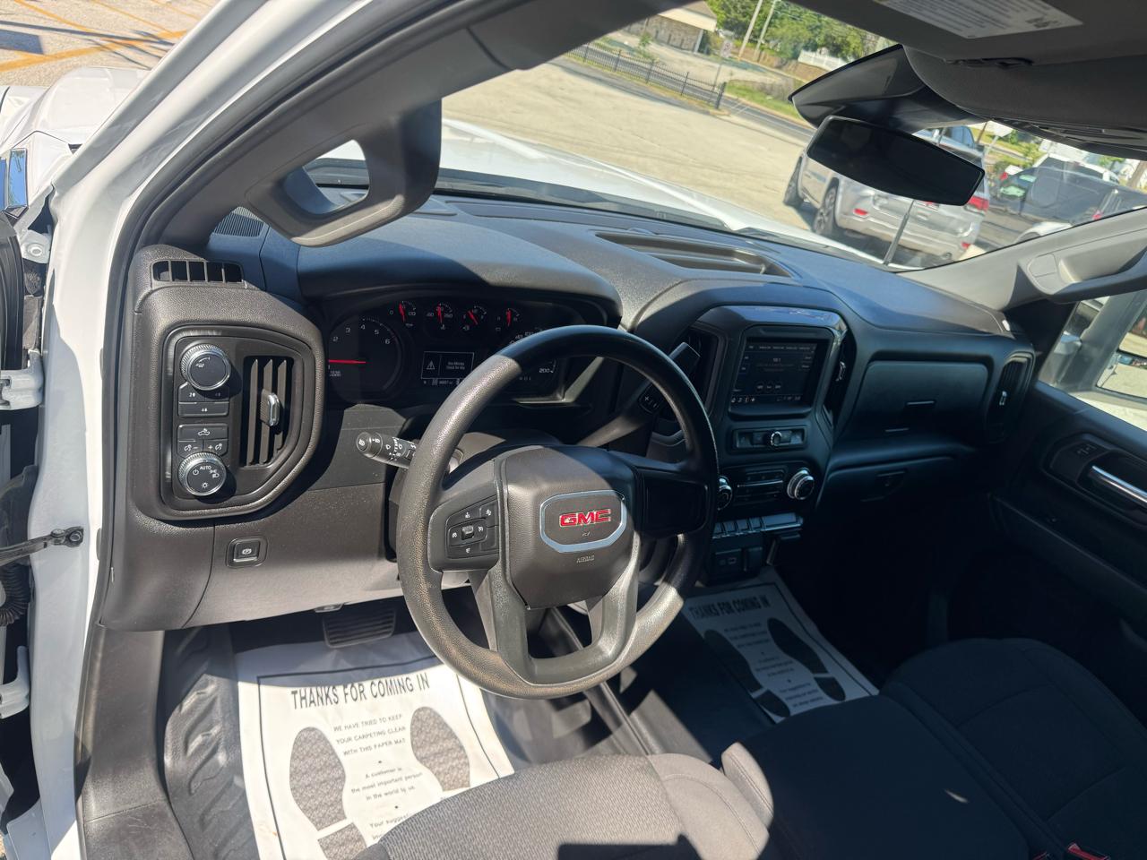 GMC Sierra 2500HD Pro Crew Cab 4WD SB 2024