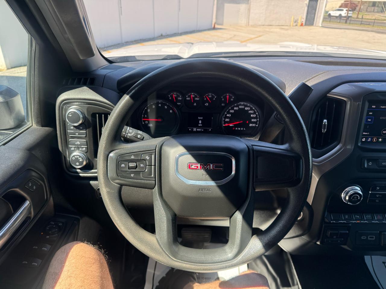 GMC Sierra 2500HD Pro Crew Cab 4WD SB 2024