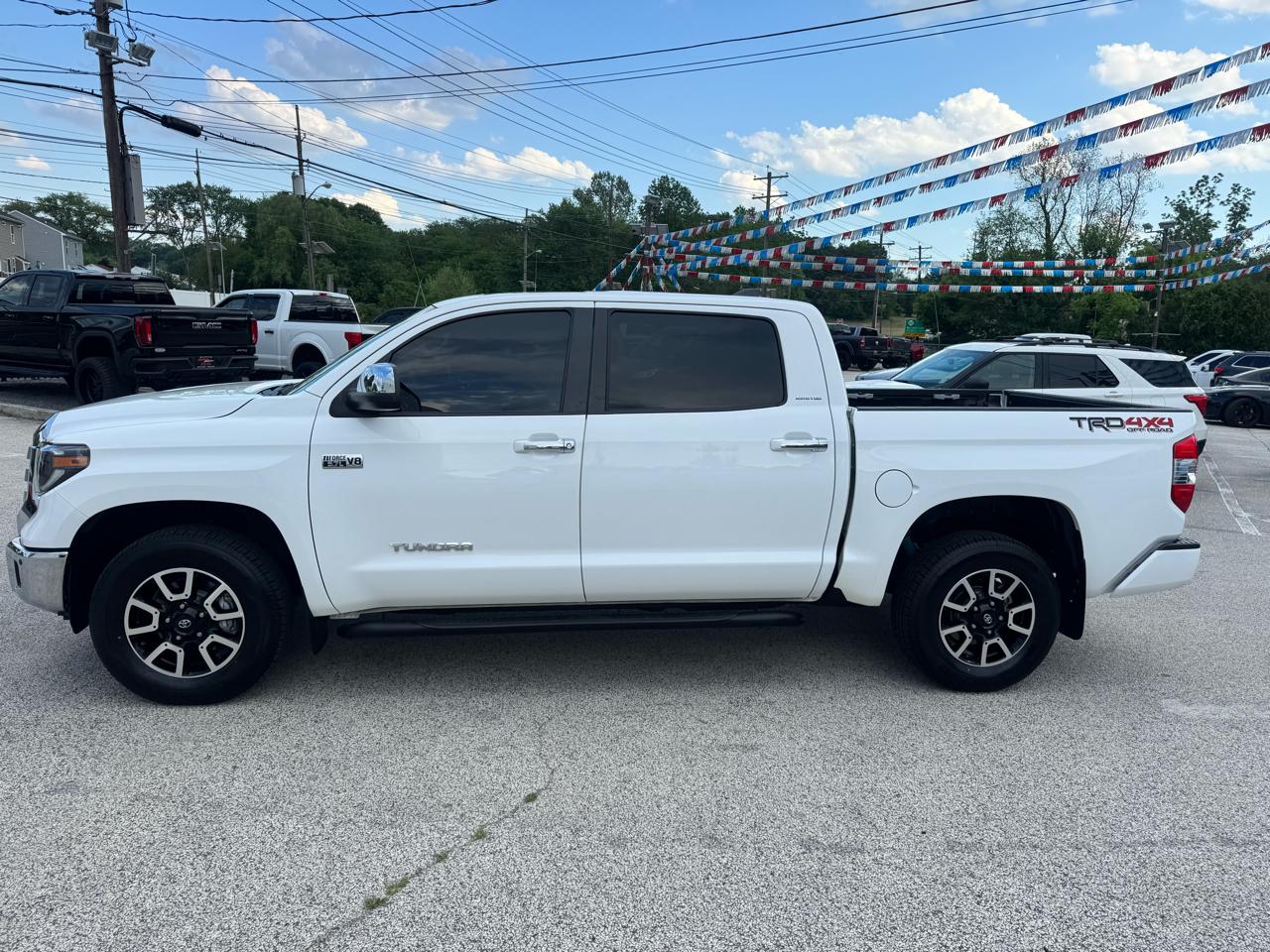 Toyota Tundra Limited 5.7L CrewMax 4WD 2020